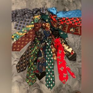 Men Christmas Ties - Variety of brands/styles